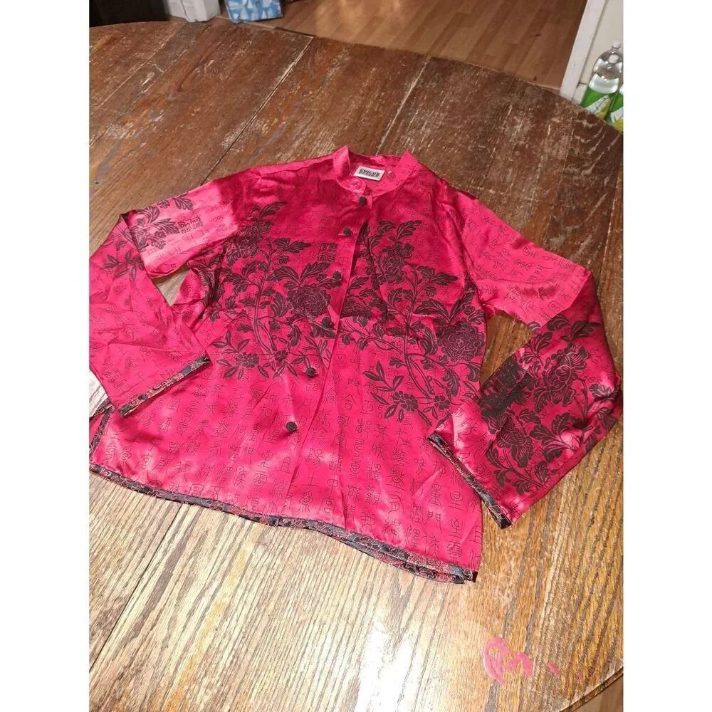Small Size 4 Chicos 0 Red Black Chinese Oriental Asian Print Silk Button Blouse